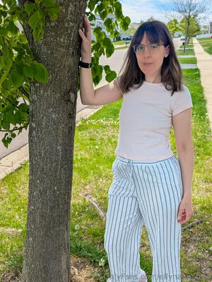 Ellynaomifree OnlyFans Leaked Free Thumbnail Picture - #suIXGPZOrz