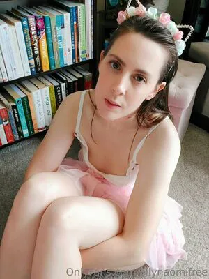 Ellynaomifree OnlyFans Leaked Free Thumbnail Picture - #xrrBSd68ca