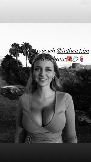 Ellyy Ann OnlyFans Leaked Free Thumbnail Picture - #JeqTA1CQ28