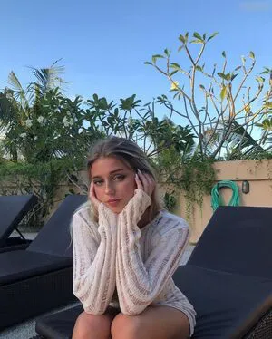 Ellyy Ann OnlyFans Leaked Free Thumbnail Picture - #N2NnFnbkaW
