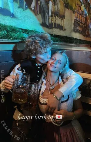 Ellyy Ann OnlyFans Leaked Free Thumbnail Picture - #USPb7TfZcE