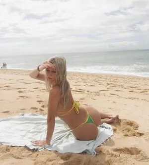 Ellyy Ann OnlyFans Leaked Free Thumbnail Picture - #g8gGbg27Aa