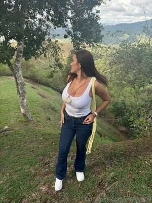 Ellyyy009 OnlyFans Leaked Free Thumbnail Picture - #Q9PK2KOceD