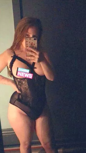 Ellz_bellz__ OnlyFans Leaked Free Thumbnail Picture - #2RADZSq0tv