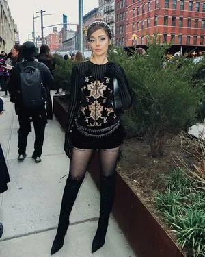 Elnaz Golrokh OnlyFans Leaked Free Thumbnail Picture - #o0g7YxLfm5