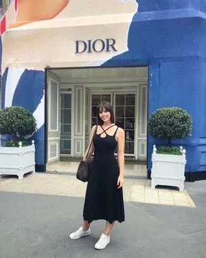 Elodie Delmas OnlyFans Leaked Free Thumbnail Picture - #i0McuWTC8i