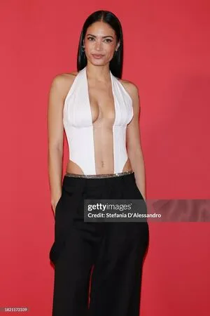 Elodie Di Patrizi OnlyFans Leaked Free Thumbnail Picture - #fzdyYSV1M8