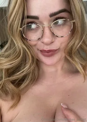 Elodies Secret OnlyFans Leaked Free Thumbnail Picture - #X7oxXZuyAA