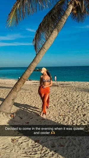 Eloise Head OnlyFans Leaked Free Thumbnail Picture - #IcxSCNqTO1