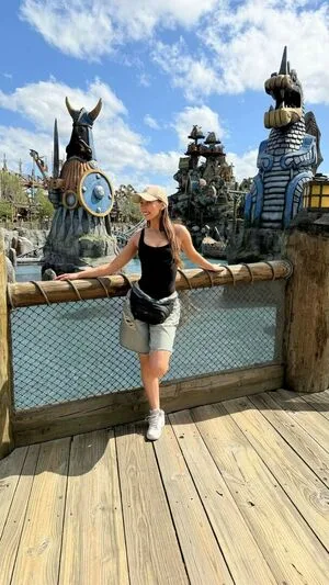 Eloise Head OnlyFans Leaked Free Thumbnail Picture - #PAVLJkihrd