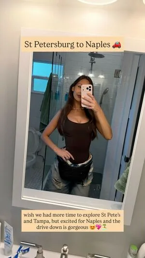 Eloise Head OnlyFans Leaked Free Thumbnail Picture - #k3x5pORBrn