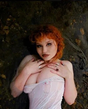 Eloise Hoochie Coochi OnlyFans Leaked Free Thumbnail Picture - #3txGuk7QBh