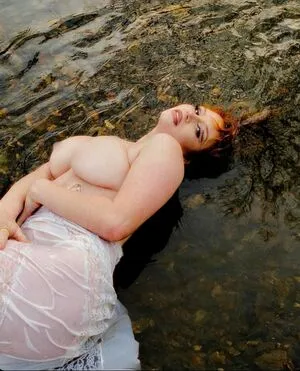 Eloise Hoochie Coochi OnlyFans Leaked Free Thumbnail Picture - #D1gp3V4psi