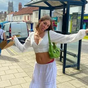 Eloise Webb OnlyFans Leaked Free Thumbnail Picture - #S6f4jRGOZt