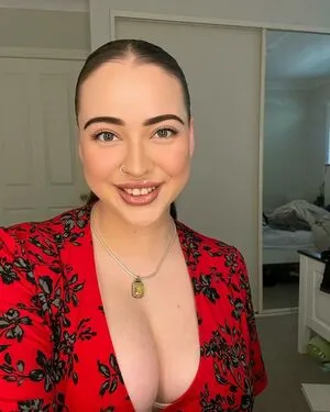 Elouise Please OnlyFans Leaked Free Thumbnail Picture - #4ch9wL7gad