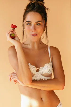 Elsa Couturier OnlyFans Leaked Free Thumbnail Picture - #81SCZ0fEqc