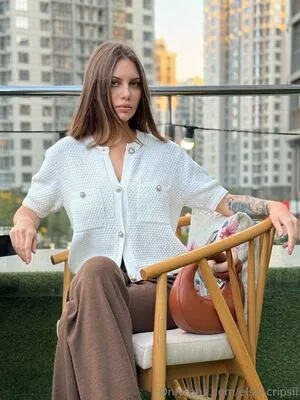 Elsa Cripsii OnlyFans Leaked Free Thumbnail Picture - #s0e45TxzbP