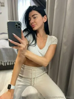 Elsa Dream OnlyFans Leaked Free Thumbnail Picture - #67bzSr7lWx