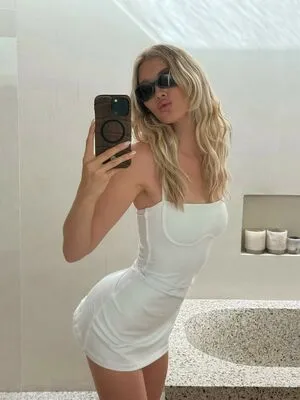 Elsa Hosk OnlyFans Leaked Free Thumbnail Picture - #44D3hAMxCB