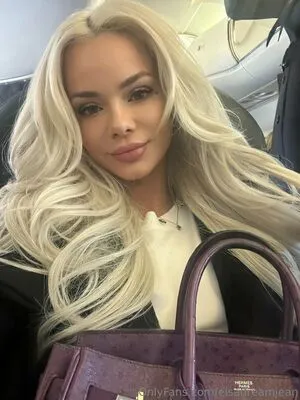 Elsadreamjean OnlyFans Leaked Free Thumbnail Picture - #lQCr53obnb