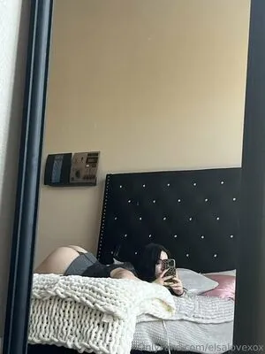 Elsalovexox OnlyFans Leaked Free Thumbnail Picture - #U9OFErh1m6