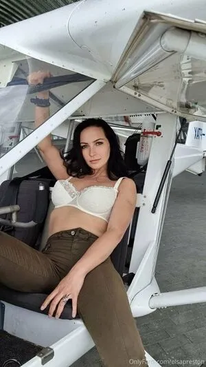 Elsapreston OnlyFans Leaked Free Thumbnail Picture - #U76DoffWtR