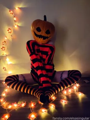 Elsasingular OnlyFans Leaked Free Thumbnail Picture - #1FTGjRuYoh