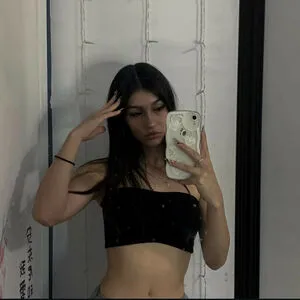 Elsiearaujoo Elsiesmellsiee OnlyFans Leaked Free Thumbnail Picture - #GLF50sHuj5