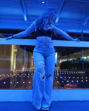 Elsuzanne OnlyFans Leaked Free Thumbnail Picture - #3GnrMgFMyu