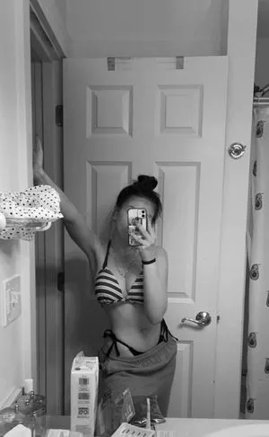 Elsuzannee OnlyFans Leaked Free Thumbnail Picture - #2jiv9euo8T