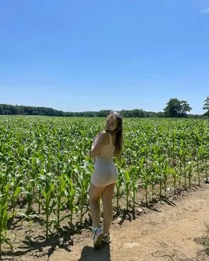 Elsuzannee OnlyFans Leaked Free Thumbnail Picture - #DyfyJG4t2x