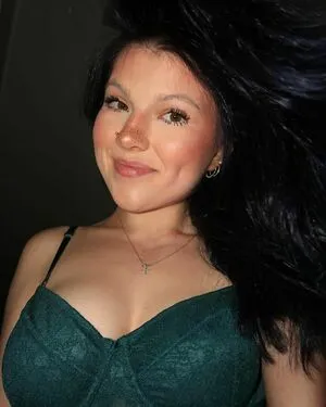 Elsuzannee OnlyFans Leaked Free Thumbnail Picture - #xAbA4DmrTY