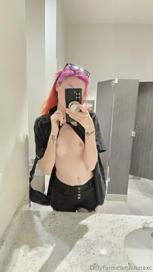 Elunaxc OnlyFans Leaked Free Thumbnail Picture - #xeGotGnGQd