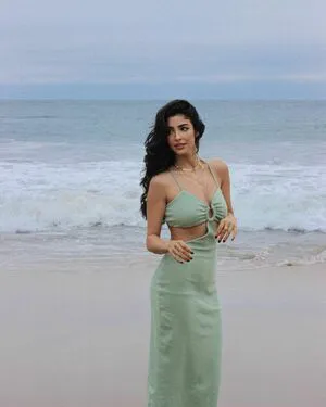 Elwa Saleh OnlyFans Leaked Free Thumbnail Picture - #FCGGKCTOGI