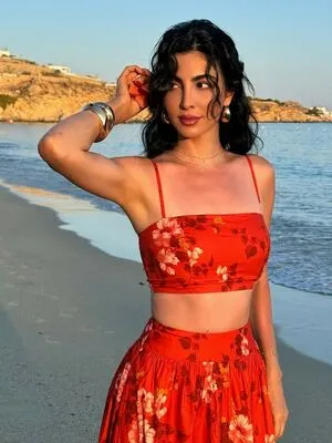 Elwa Saleh OnlyFans Leaked Free Thumbnail Picture - #dsayKPecs2