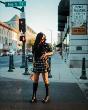 Elwa Saleh OnlyFans Leaked Free Thumbnail Picture - #eqmIUVgVDK