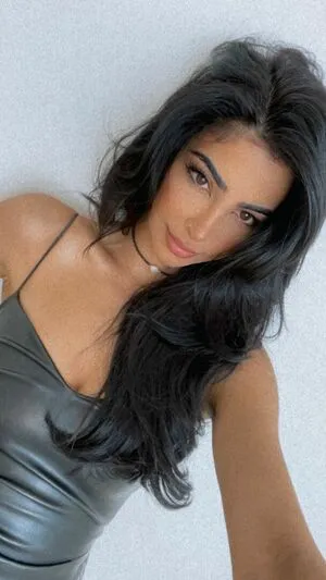 Elwa Saleh Thumbnail Picture