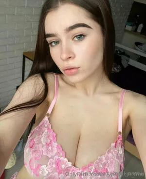 Elypeachie Free OnlyFans Leaked Free Thumbnail Picture - #gK0jH6QAN3