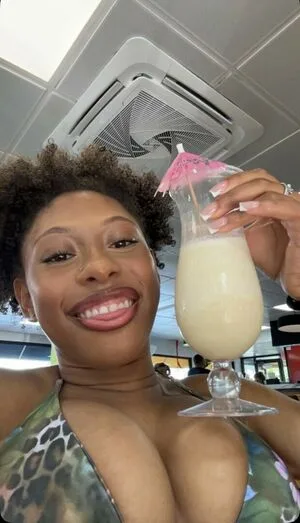 Elyse Rey OnlyFans Leaked Free Thumbnail Picture - #wv6m6D0dhO