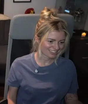 Elyse Willems OnlyFans Leaked Free Thumbnail Picture - #0WcMRxor8G