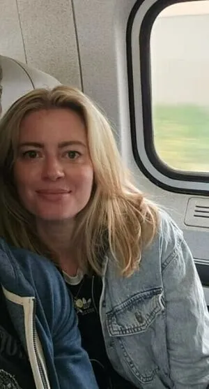 Elyse Willems OnlyFans Leaked Free Thumbnail Picture - #0iovmVARhk