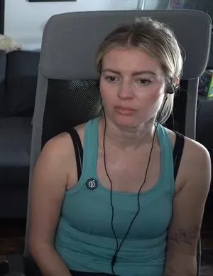 Elyse Willems OnlyFans Leaked Free Thumbnail Picture - #29tv2P87tX