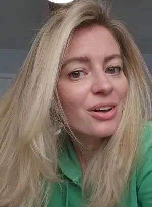 Elyse Willems OnlyFans Leaked Free Thumbnail Picture - #7YCDvjM9CR