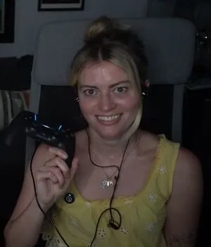 Elyse Willems OnlyFans Leaked Free Thumbnail Picture - #E2DYBvUsOP