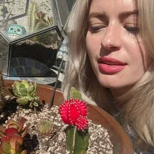 Elyse Willems OnlyFans Leaked Free Thumbnail Picture - #ddKfr1S0mb