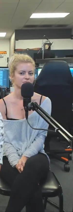 Elyse Willems OnlyFans Leaked Free Thumbnail Picture - #kGTKKp3123