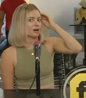 Elyse Willems OnlyFans Leaked Free Thumbnail Picture - #kOz764OYvf