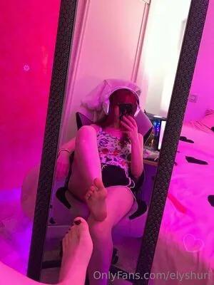 Elyshuri OnlyFans Leaked Free Thumbnail Picture - #HHWoodCTCI