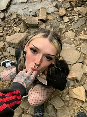 Em Bearshaw OnlyFans Leaked Free Thumbnail Picture - #1VhdxtuLzb