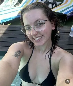 Em Cavell OnlyFans Leaked Free Thumbnail Picture - #AENS0kzAu6